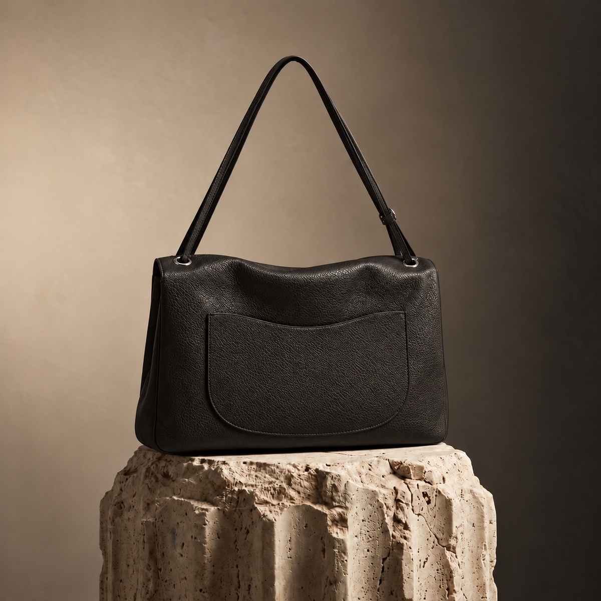Alma - Leather Flap Bag