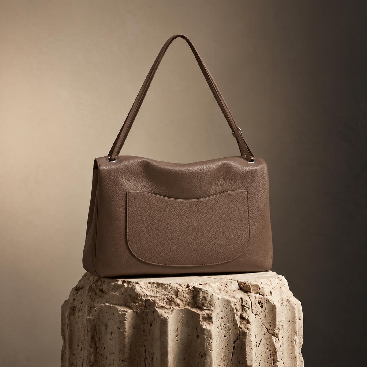Alma - Leather Flap Bag