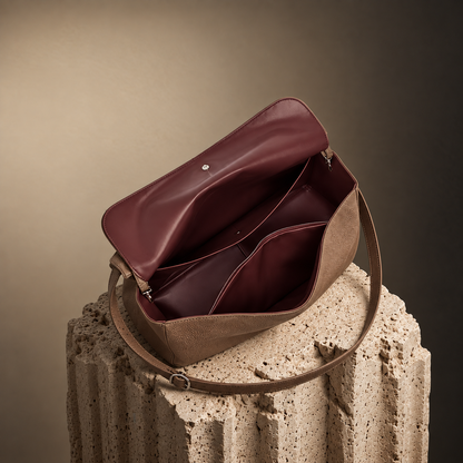 Alma - Leather Flap Bag